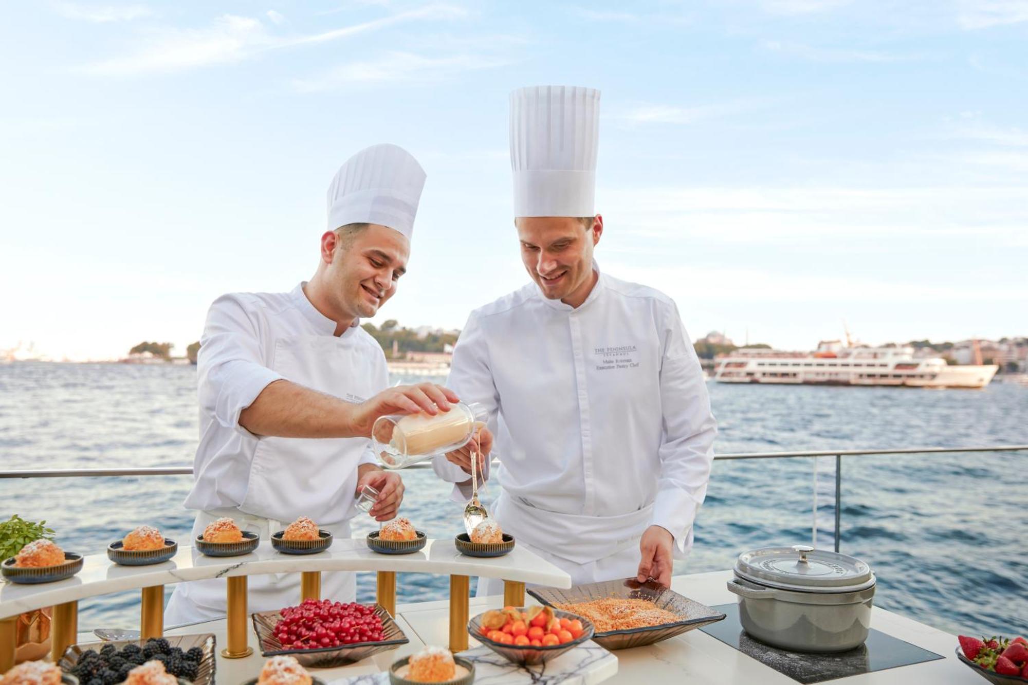 The Peninsula Otel 5*
